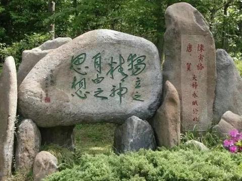 人间清醒的扎心文案（冷漠且清醒的话语）