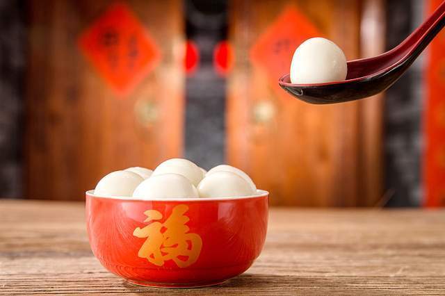 2023元宵节祝福短信：唯美祝福，传递爱意
