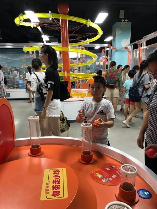 探索科技馆的奥秘（一个充满惊喜的旅程）

