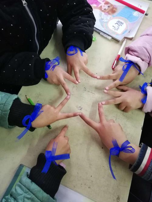 感恩之心，幸福相伴（一份神秘的礼物）
