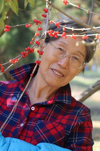 以爱我的伟大妈妈的作文500字（《一个母亲的爱，温暖整个家庭
》）