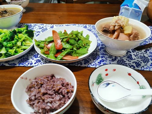 作文窗外有蓝天600字（《窗外的蓝天》）