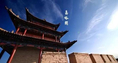 嘉峪关的唯美句子（嘉峪关长城诗句最出名的话语）