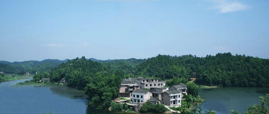10个简短对偶句诗句带河字的（请积累带河字的古子名言）