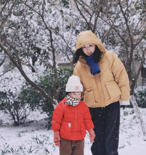 第一次看见雪900字作文（《第一次___》的精选）