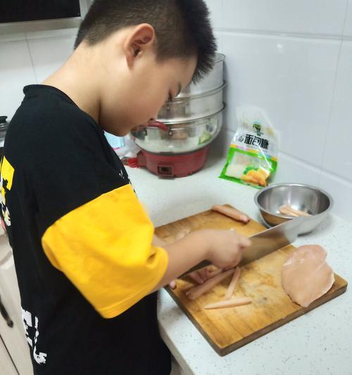 观察妈妈做饭的作文400字（《小故事妈妈的味道》）