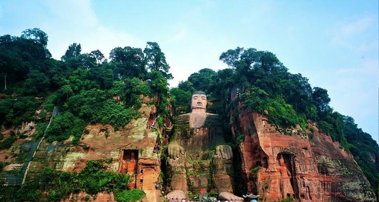 关于景点的好句摘抄（追寻美景，品味人生）