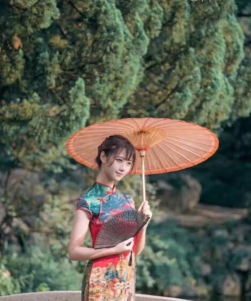 烟雨蒙蒙的古诗句（烟雨蒙蒙，美丽如画）