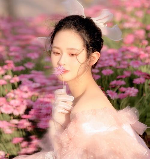有关满眼温柔的唯美短句的好句有哪些（温柔如你，满眼温柔的唯美短句）