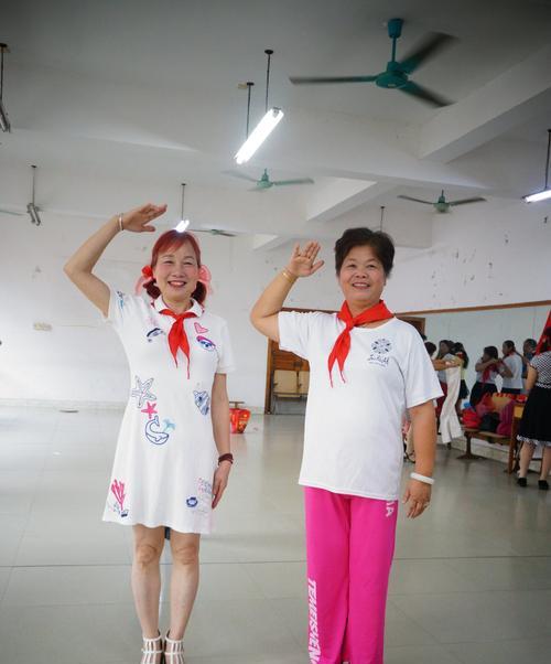 关于庆祝六一儿童节的句子（纯真世界，童心常在）