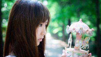 （三月说说心情短语句子简短）