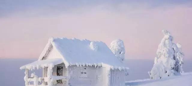 第一场雪怎么写说说（《初雪初心》）