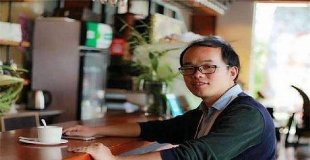 以后悔的尝试为话题的作文怎么写（《后悔的尝试》）