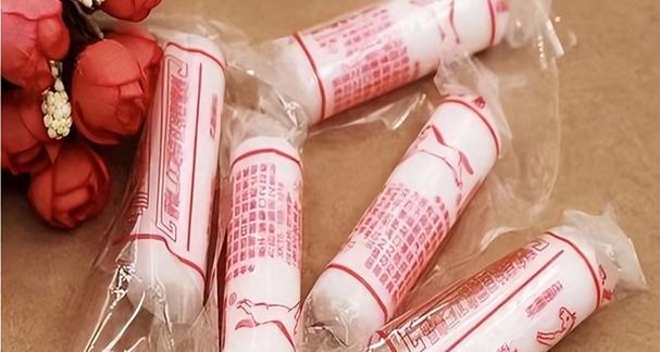 奶奶袜子怎么穿（《奶奶的袜楦》）