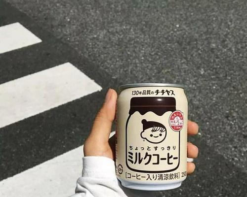 瞬间沦陷经典唯美短句有哪些？如何在日常生活中运用？