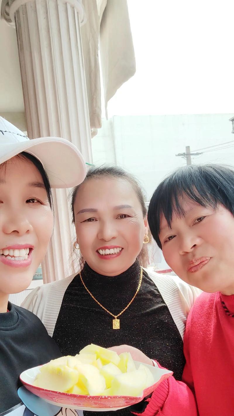 姐妹相聚时应该说哪些唯美句子？如何用经典语录表达情感？