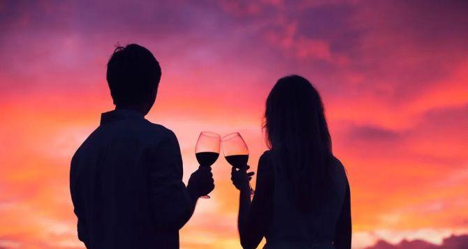 形容酒和人生的唯美句子有哪些？如何用诗句表达酒与人生的关系？