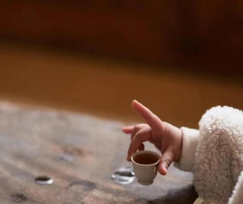 一人一茶一心境的唯美句子怎么找？这些句子有什么特别含义？