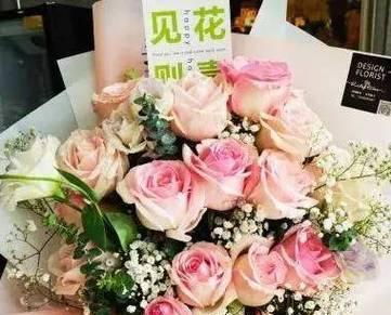 520鲜花唯美句子有哪些？如何挑选表达爱意的鲜花？