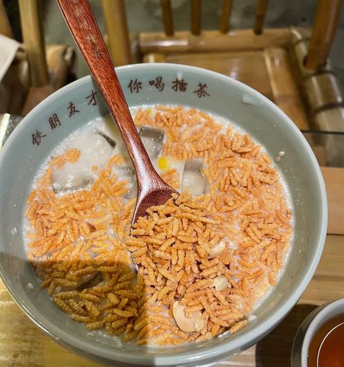 谷雨擂茶的功效与作用（《春意盎然，擂茶飘香——记一次校园里的传统体验》）