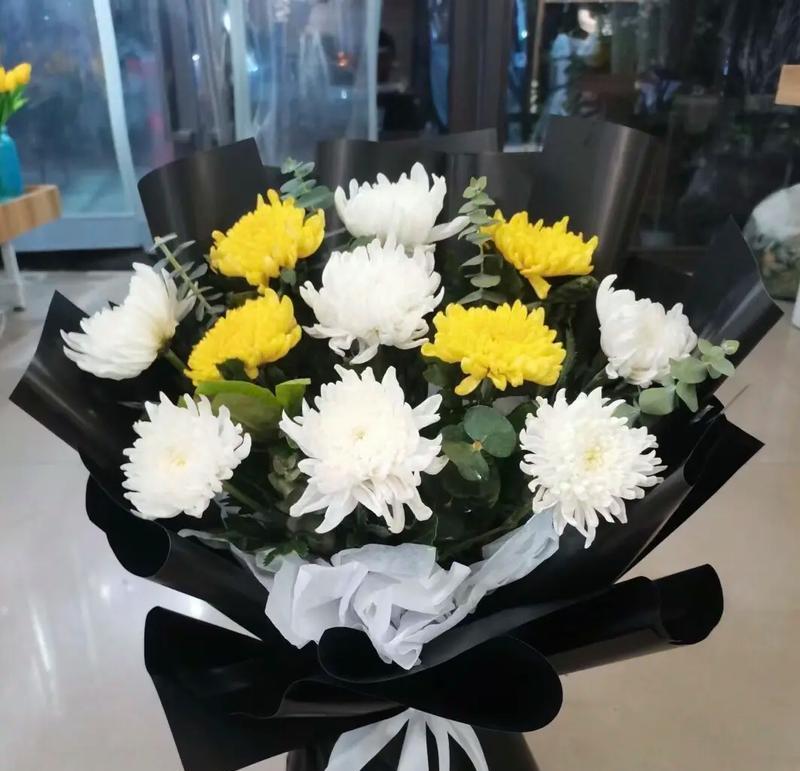 清明节用鲜花祭拜祖先是社会文明的进步吗（《花祭清明：千载传承与诗意盎然》）