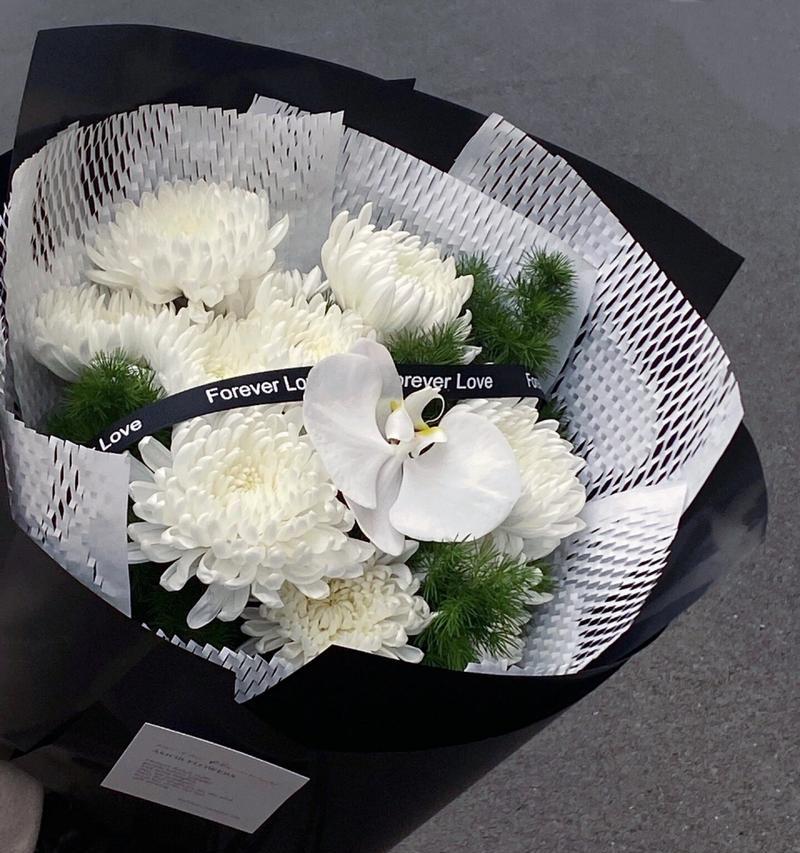 清明鲜花文案（《清明时节雨纷纷，桃花杏花笑春风》）